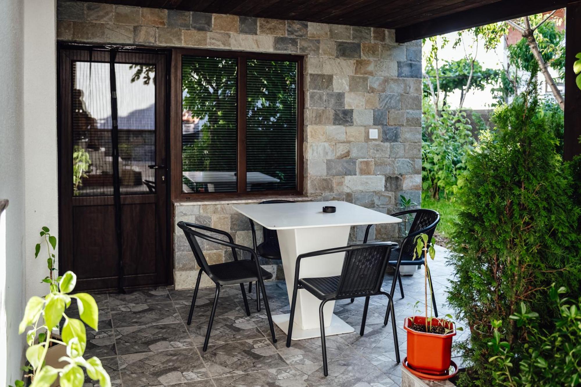 Guesthouse Juli Sapareva Banya ภายนอก รูปภาพ