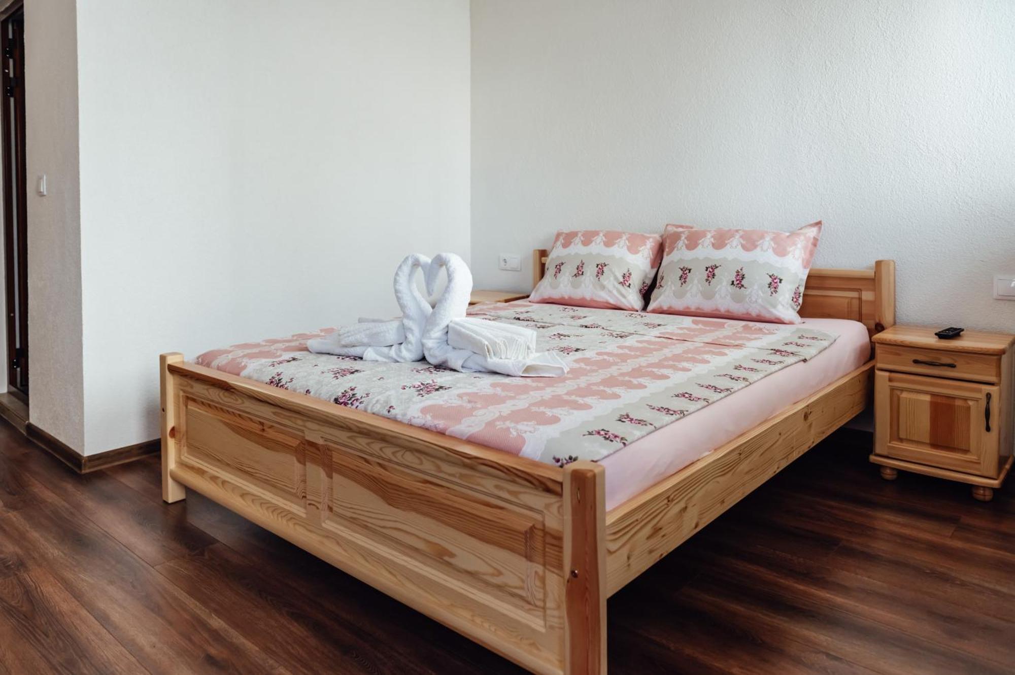 Guesthouse Juli Sapareva Banya ภายนอก รูปภาพ