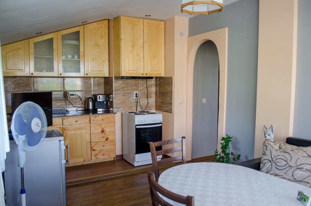 Guesthouse Juli Sapareva Banya ภายนอก รูปภาพ